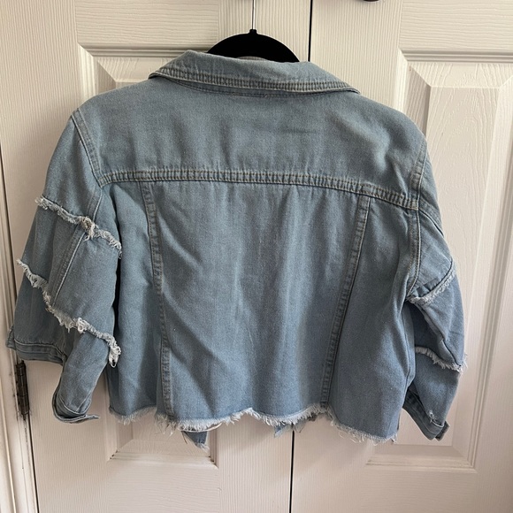 Cropped Denim Jacket - Picture 6 of 7